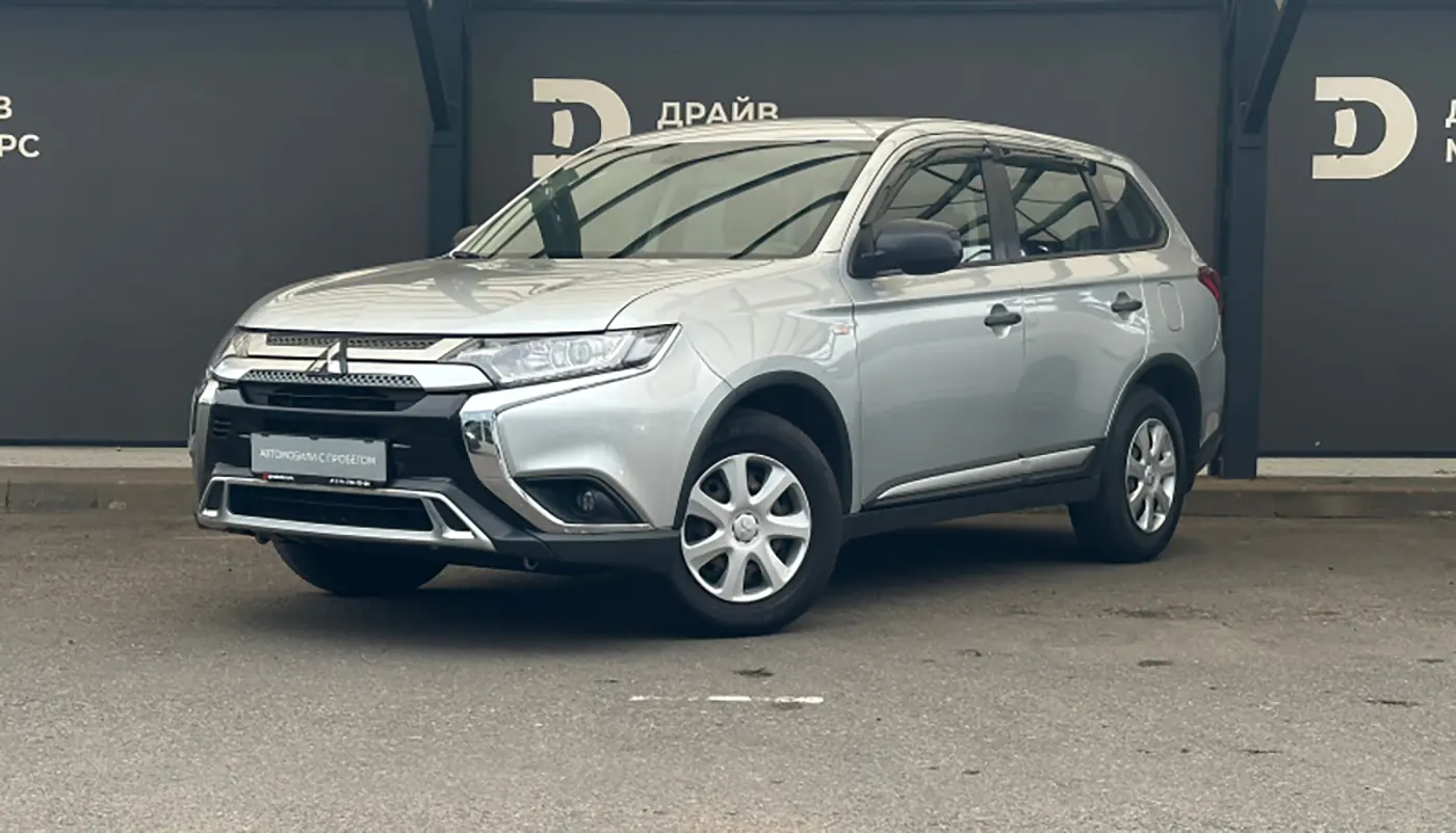 Цены радуют: автоцентр продает «бэушки» по ставке от 1,99%