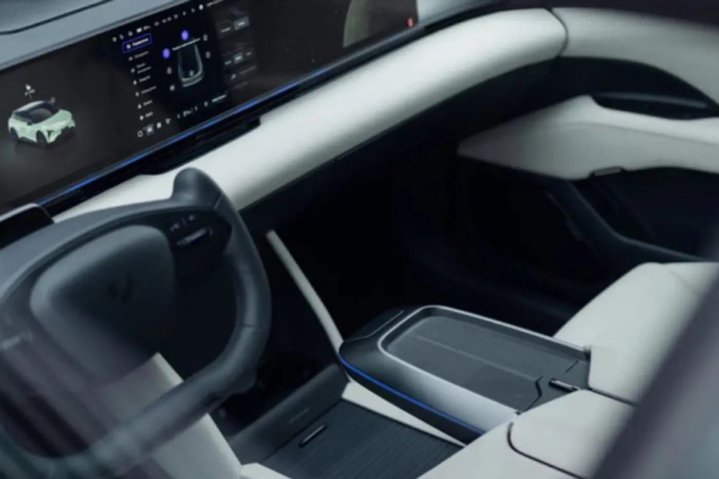 На рынке России – новый электрокар от Geely: его уже видели здесь во время дорожных испытаний