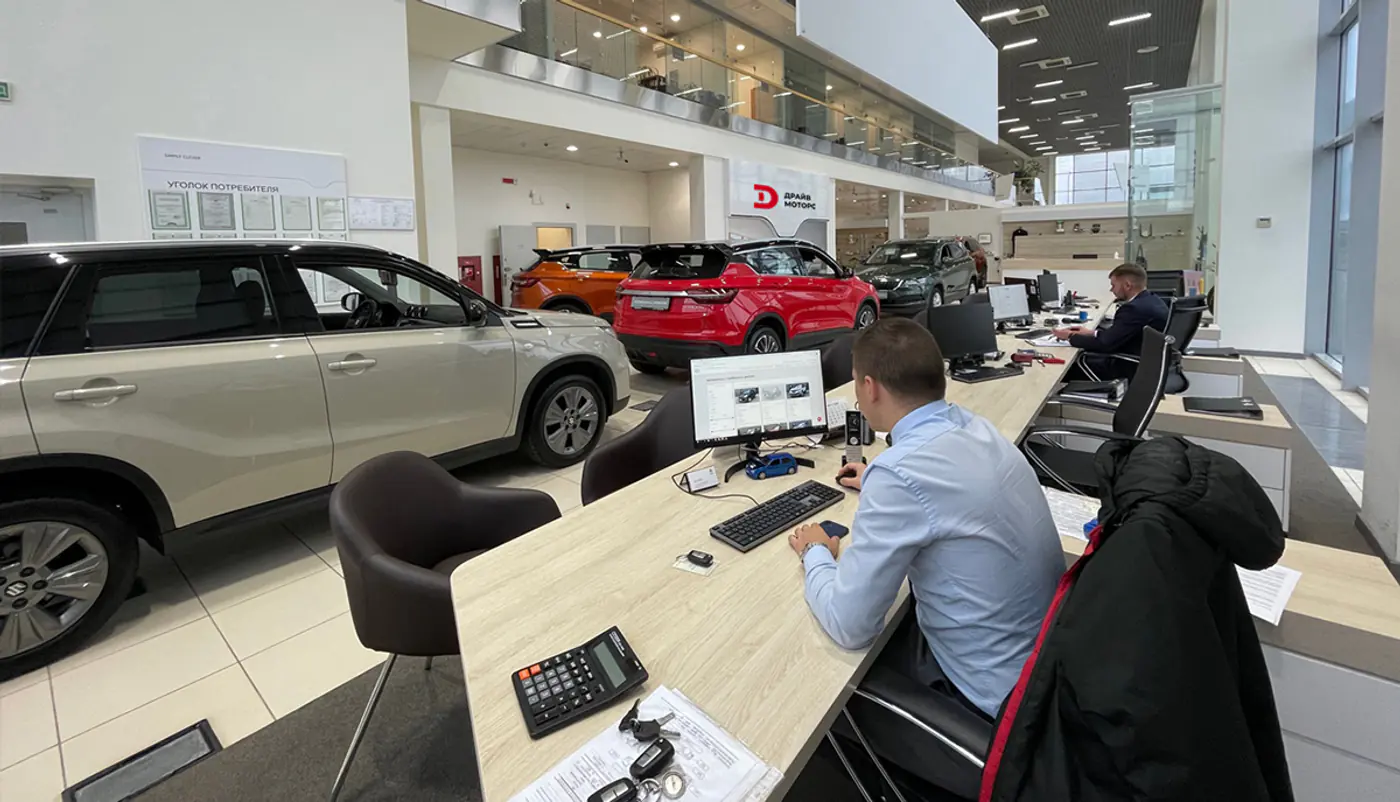 Lada, Volkswagen или Renault не дороже 25 000 рублей? Автоцентр распродает «бэушки»