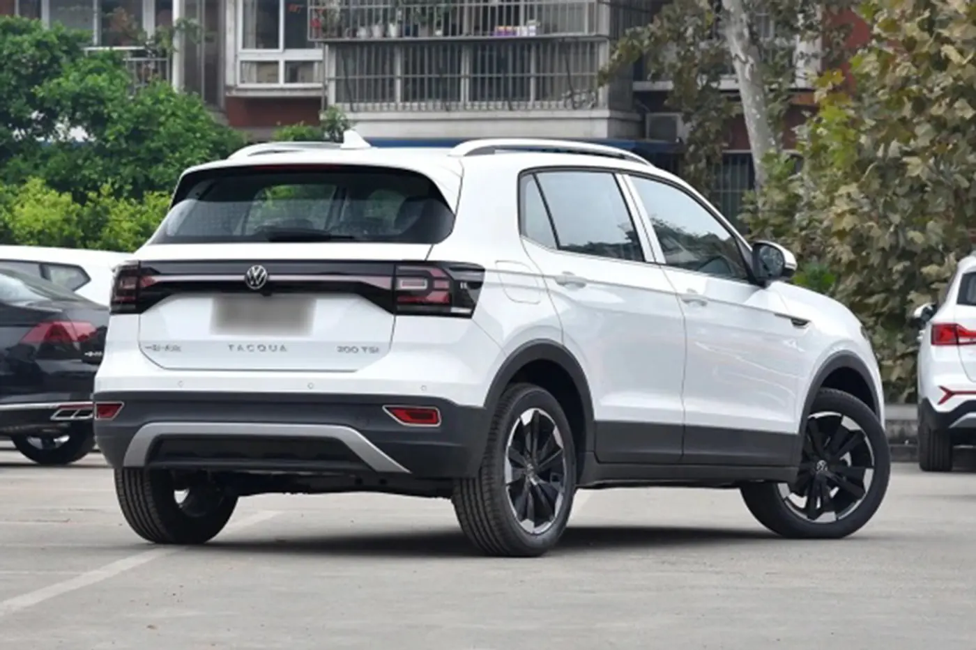 В Россию привезли кроссовер от Volkswagen – он похож на Chery Tiggo 4 Pro