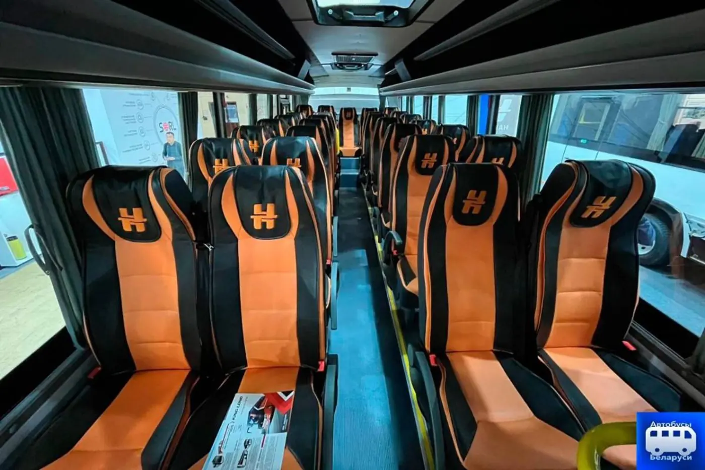 МЗКТ показал туристический автобус «Неман» на выставке в Москве