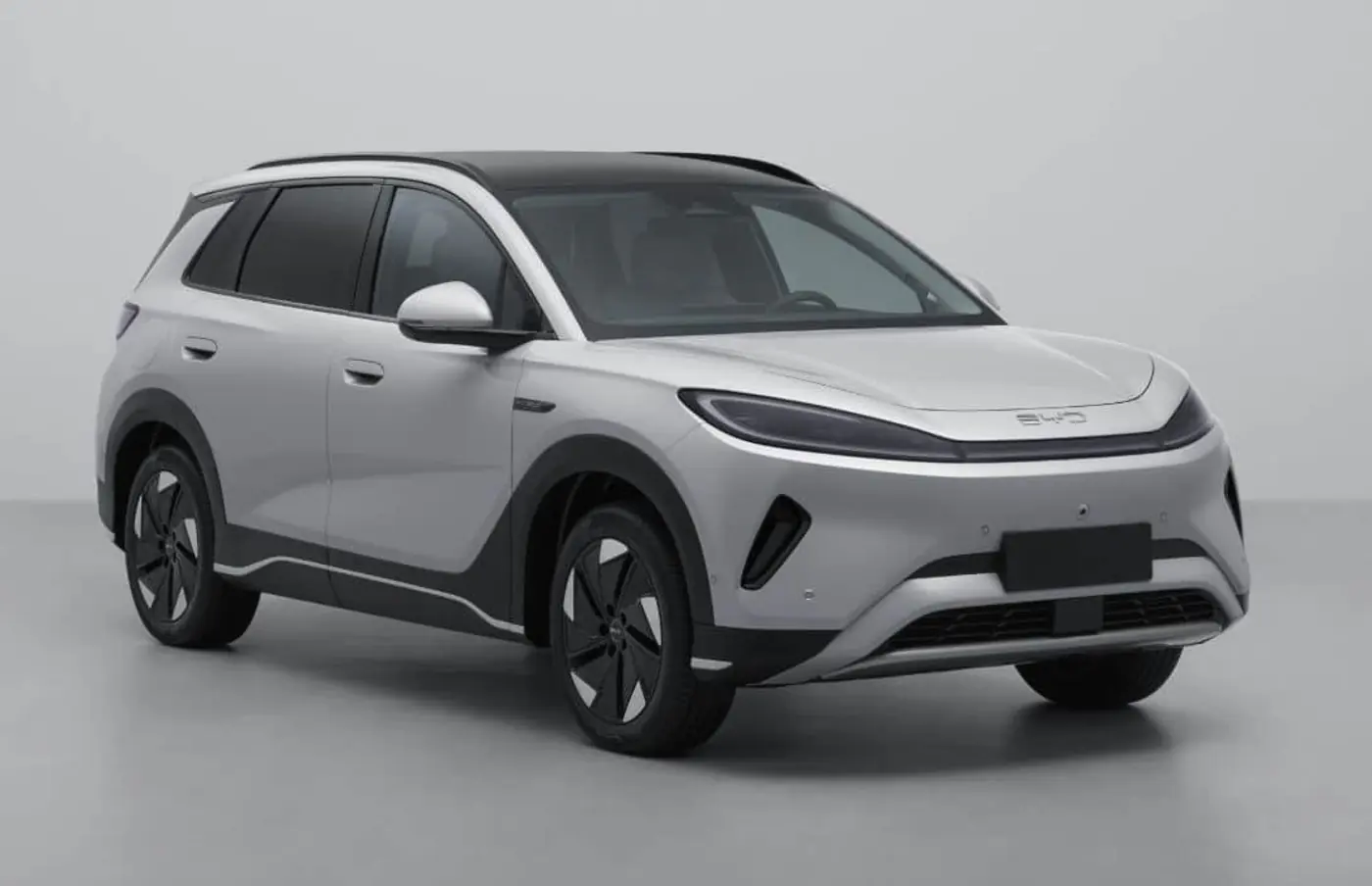 BYD выпустит электрическую версию Sealion 05