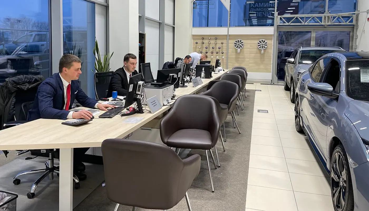 Поспешите с покупкой! Автоцентр предлагает авто с пробегом от 42 000 рублей в кредит без аванса