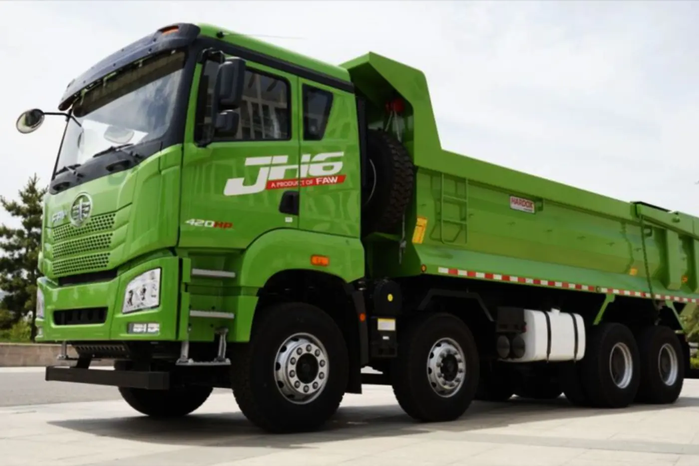 Линейка грузовой техники FAW TRUCKS уже в Беларуси