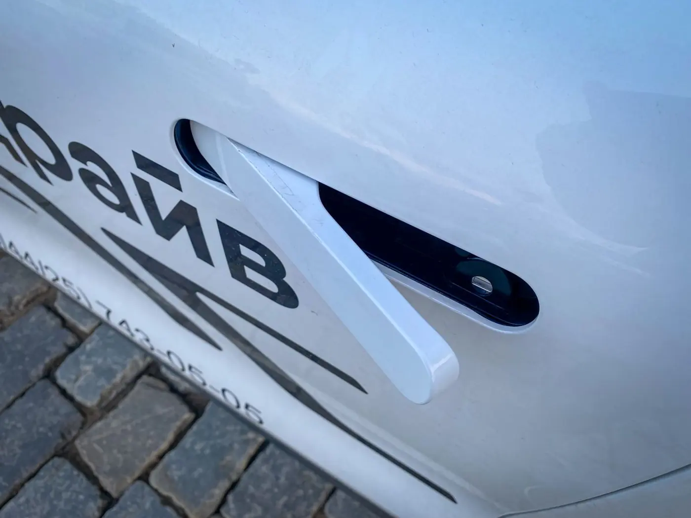 Модно, стильно, молодежно! Тест-драйв электромобиля JAC E30X