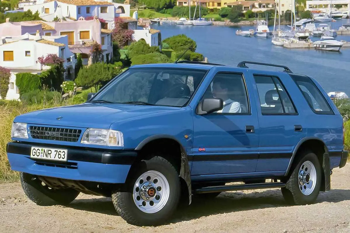Теперь гибрид или электрокар: возвращение Opel Frontera