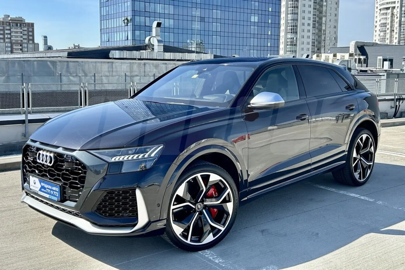 Квартиру купить можно, а то и две: самые дорогие автомобили из базы ABW
