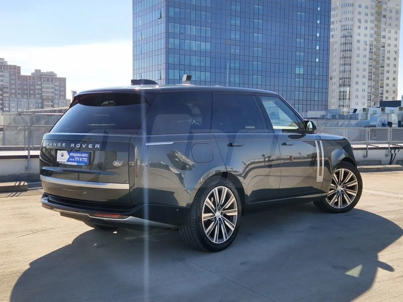 Квартиру купить можно, а то и две: самые дорогие автомобили из базы ABW