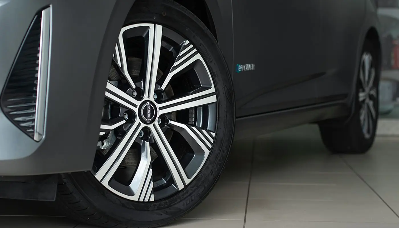 Приехал посмотреть – уехал на новом Nissan! Дилер продает «японцев» от 338 рублей в месяц