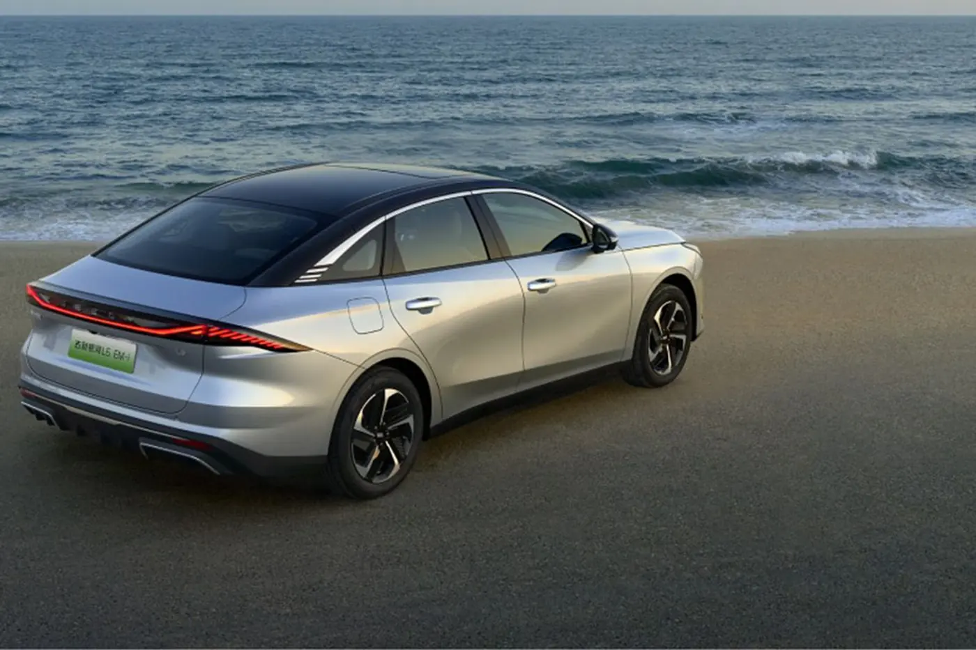 В Китае стартовали предпродажи обновленного Geely Galaxy L6