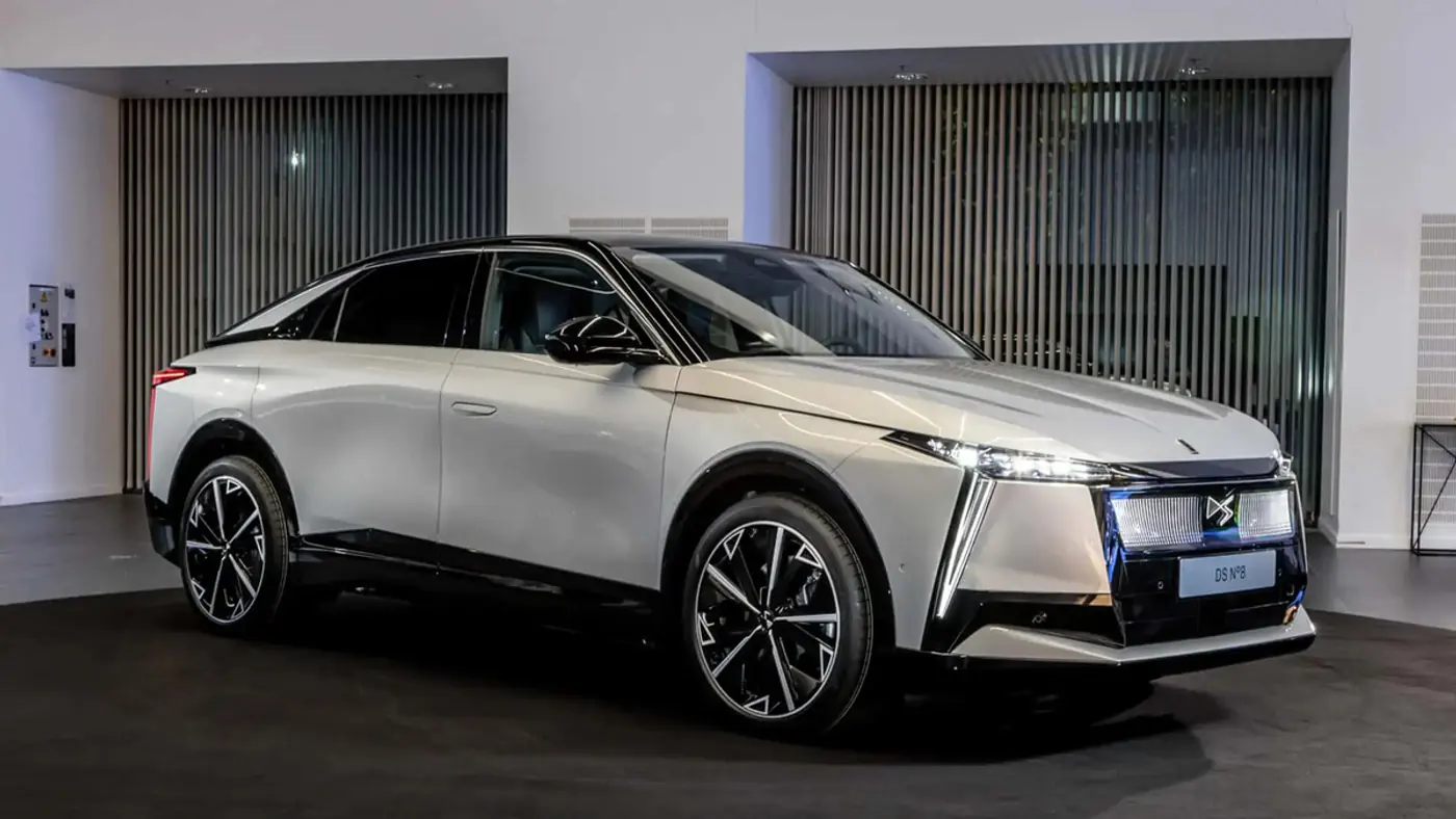 Французский бренд DS хочет стать конкурентом Rolls-Royce и Porsche