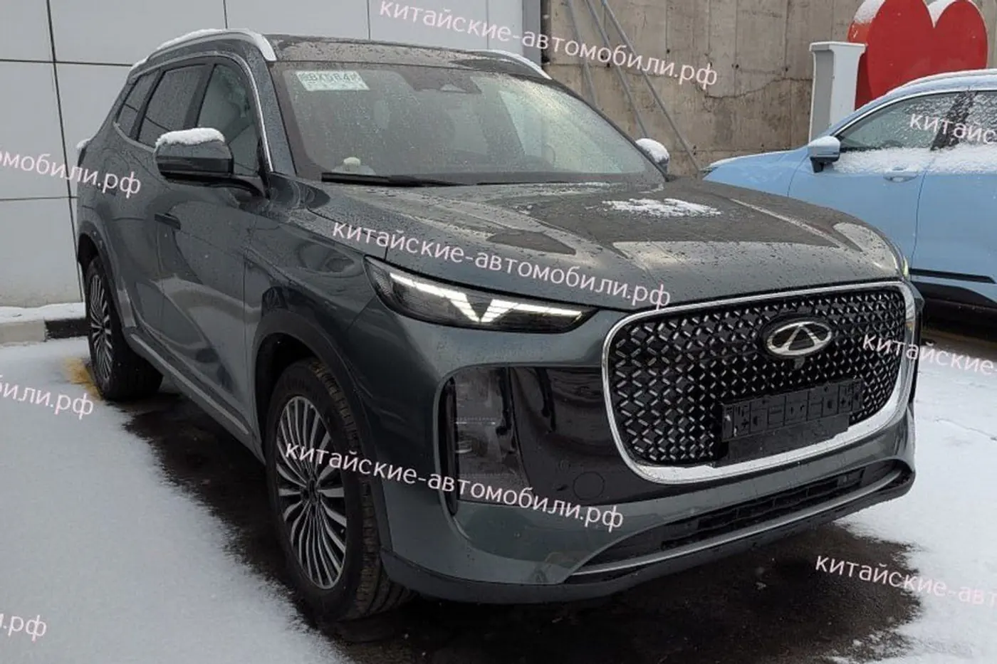 Рестайлинговый Chery Tiggo 8 проходит дорожные испытания в Москве