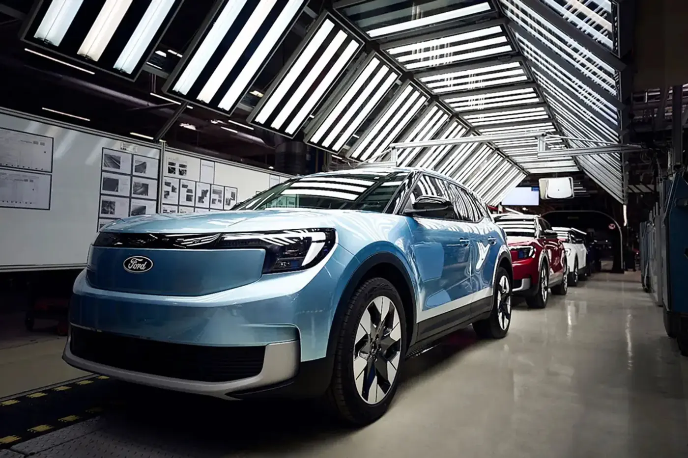 Автомобили Ford получат бамперы с технологией восстановления