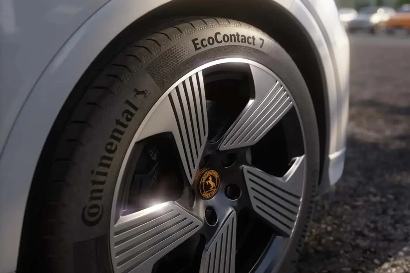 Разработчики новых шин от Continental вдохновлялись мячом для гольфа