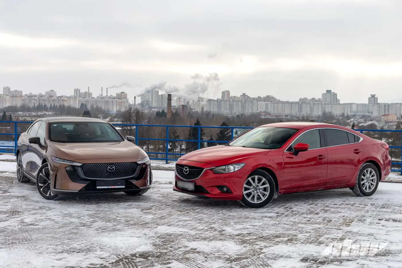 Mazda EZ-6 на фоне предшественницы: гнев, торг, принятие