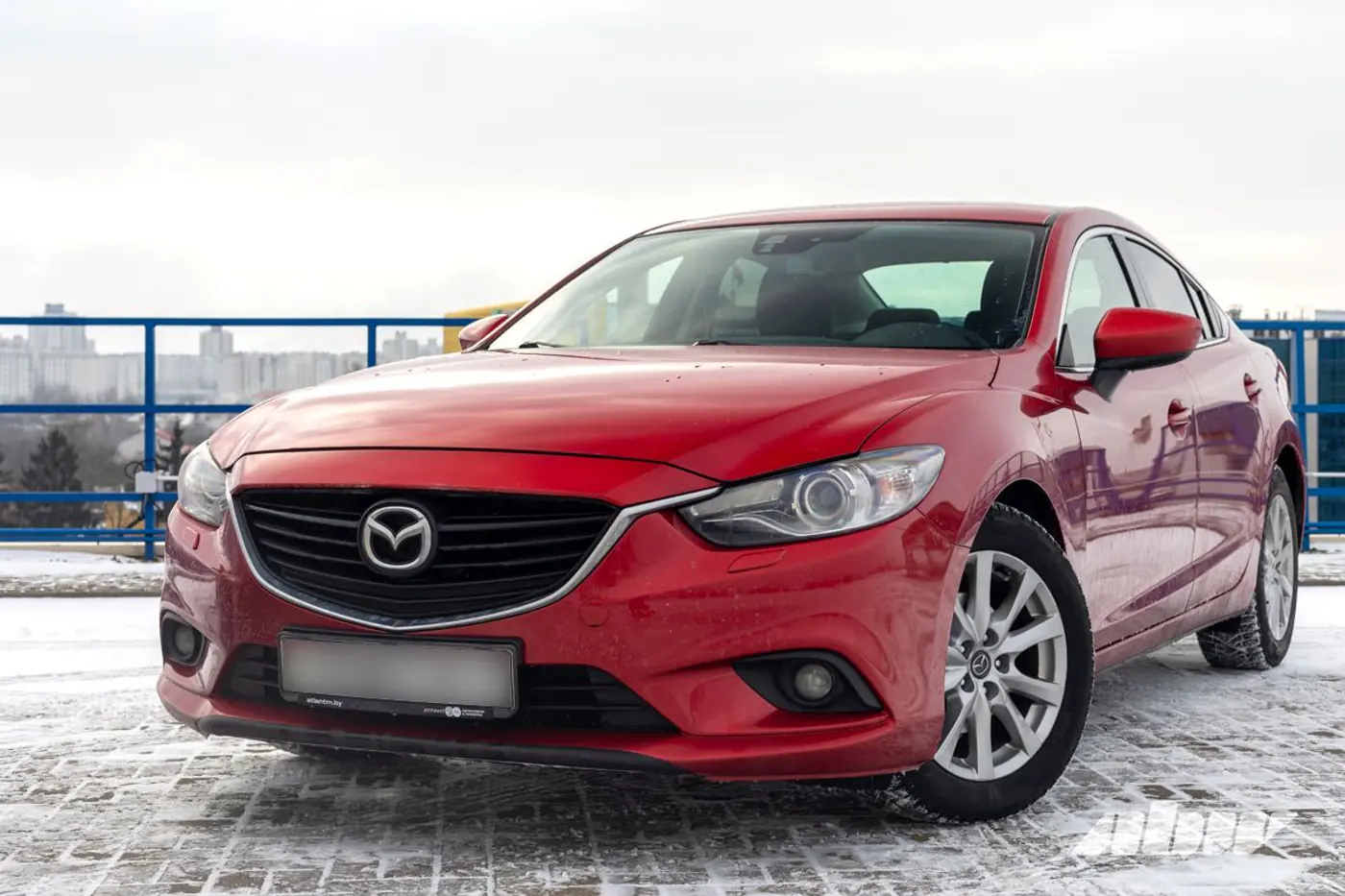 Mazda EZ-6 на фоне предшественницы: гнев, торг, принятие