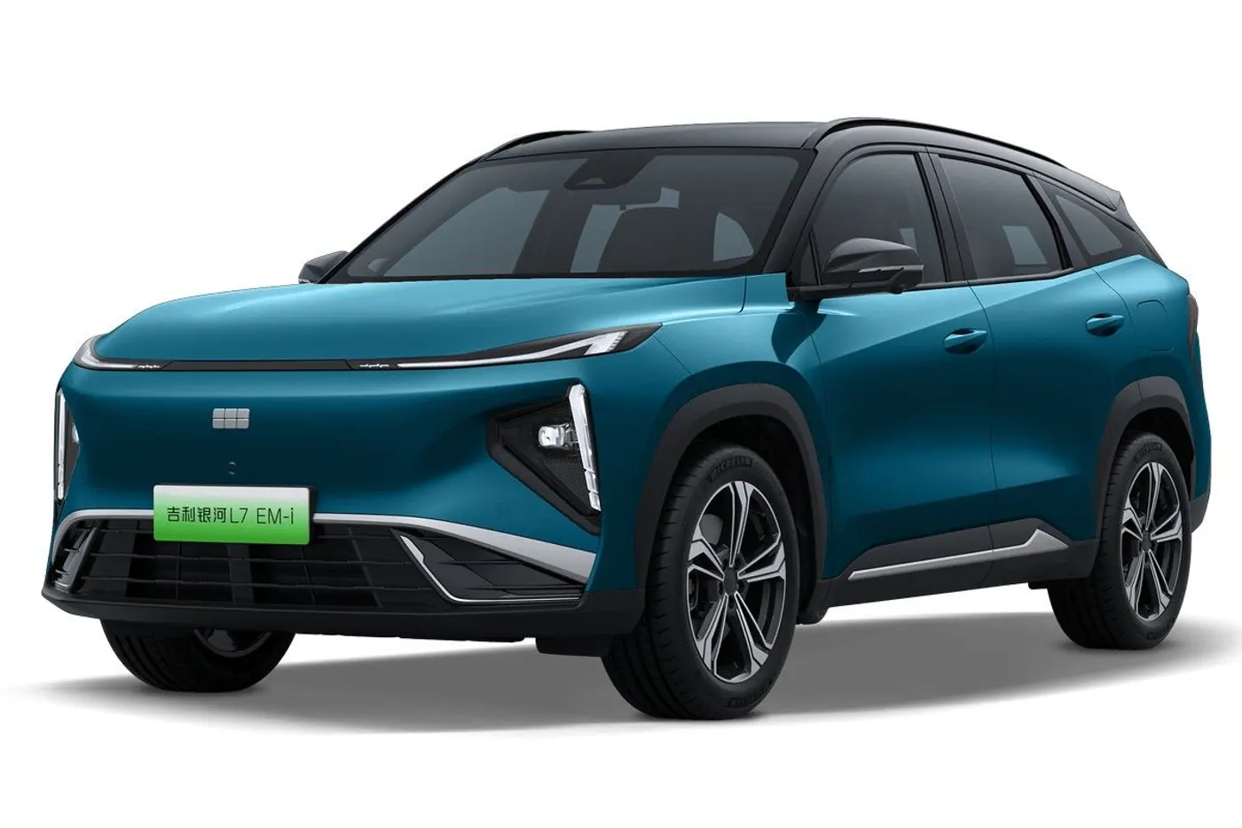 Geely начала продажи двух обновленных моделей семейства Galaxy