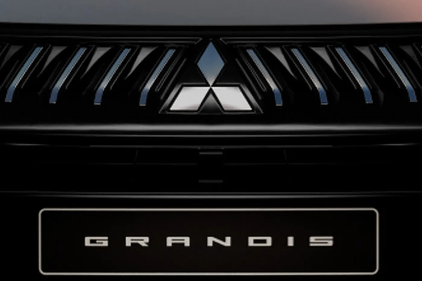 Mitsubishi Grandis вернется в виде кроссовера на базе Renault