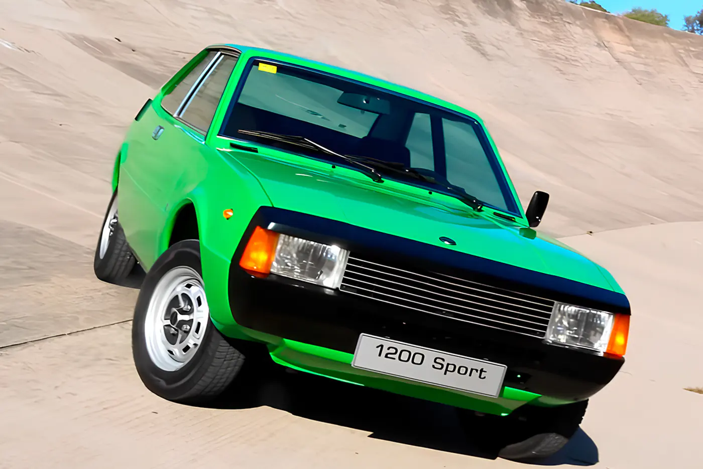 Кухонная утварь от Alfa Romeo, клон Fiat Panda и скандальная реклама с роботами: интересные факты о марках авто