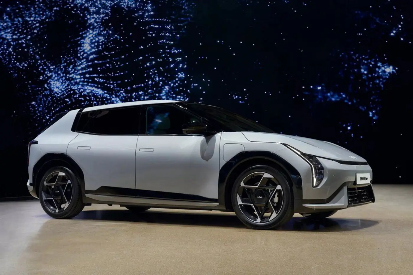 Kia на EV Day – 2025: электрификация продолжается