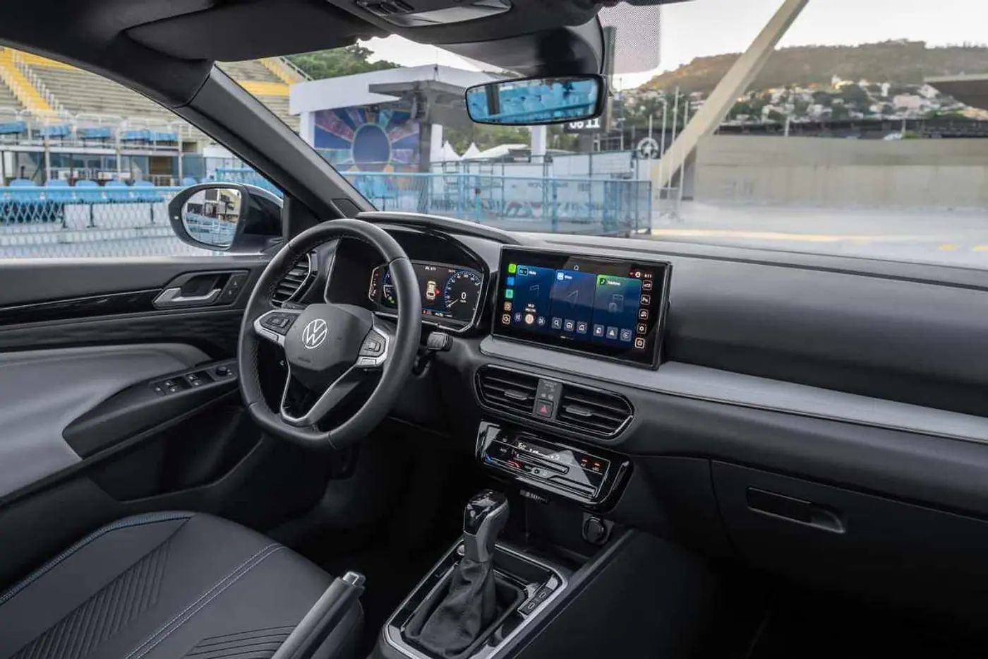 Недорогой кроссовер Volkswagen Tera показали на карнавале в Бразилии