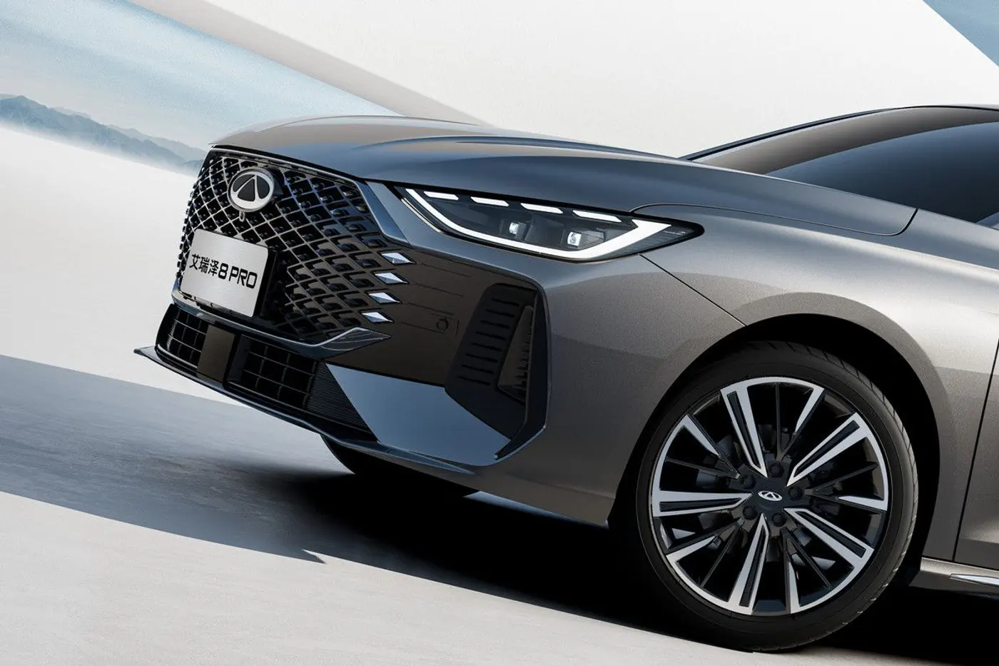 В Китае дебютировал обновленный седан Chery Arrizo 8