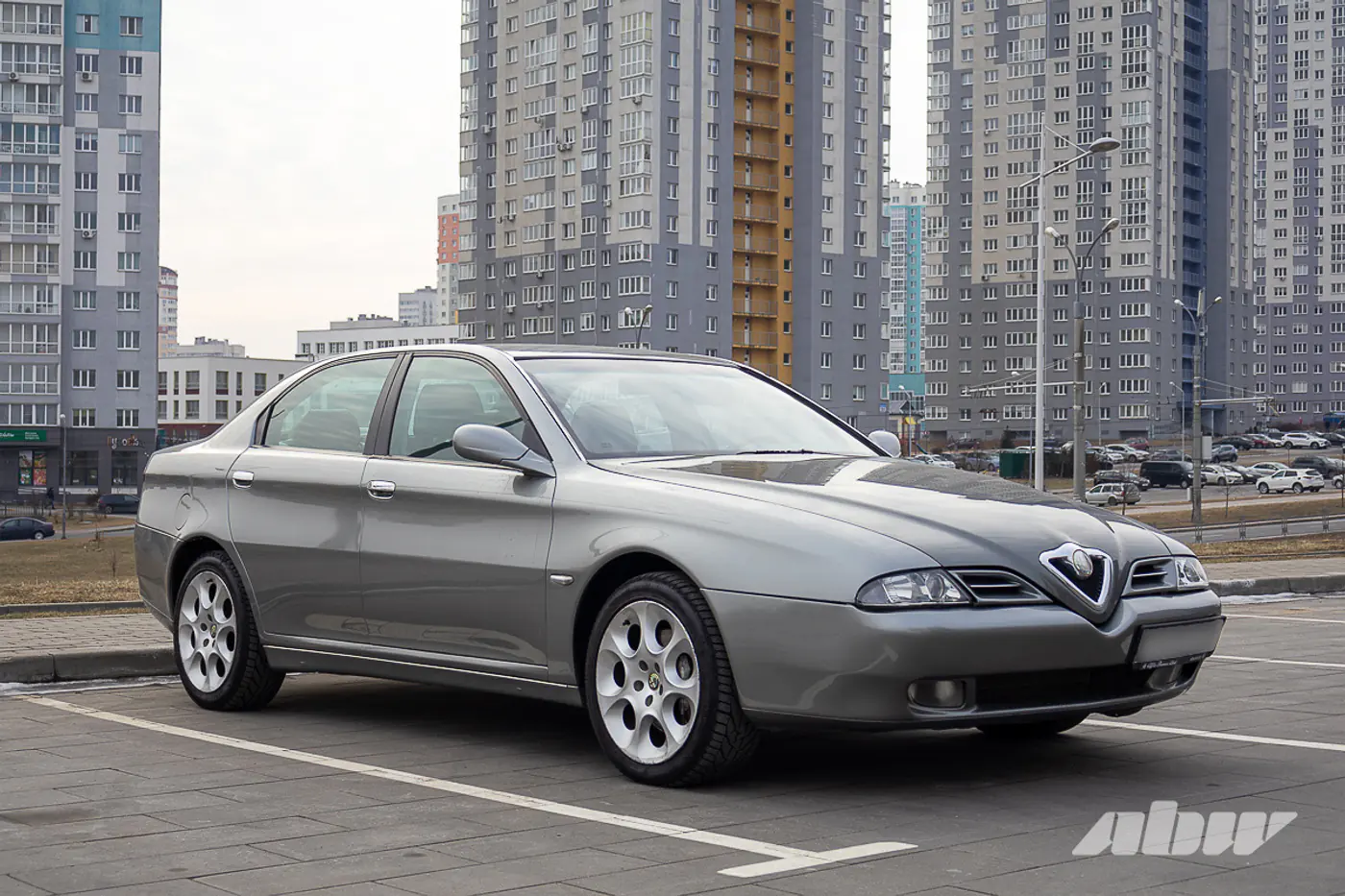 Требует постоянного внимания: считаем расходы на купленную год назад Alfa Romeo 166