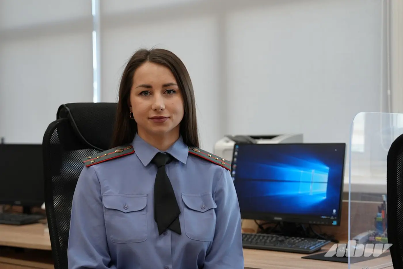 Не женская работа? Как девушки оказываются на службе в ГАИ – наш фоторепортаж