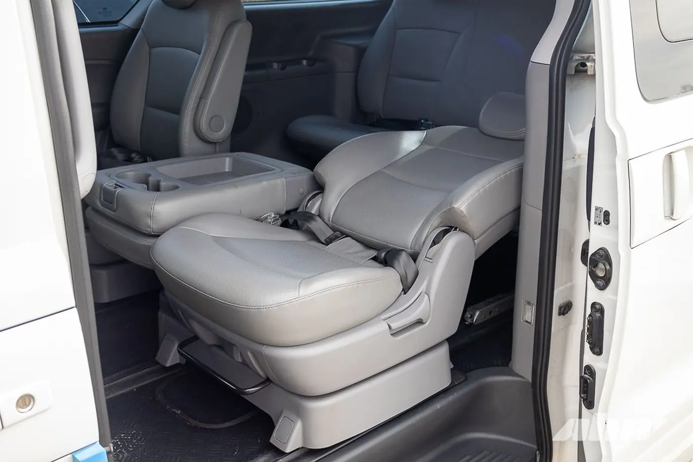 «Буханка» по-корейски: тест подержанного Hyundai Grand Starex