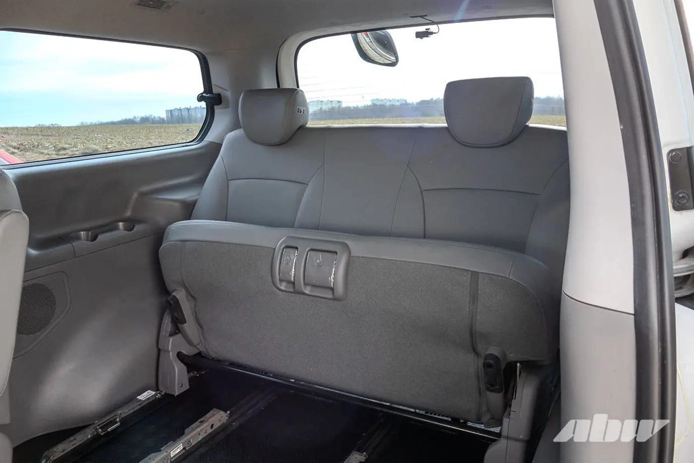 «Буханка» по-корейски: тест подержанного Hyundai Grand Starex