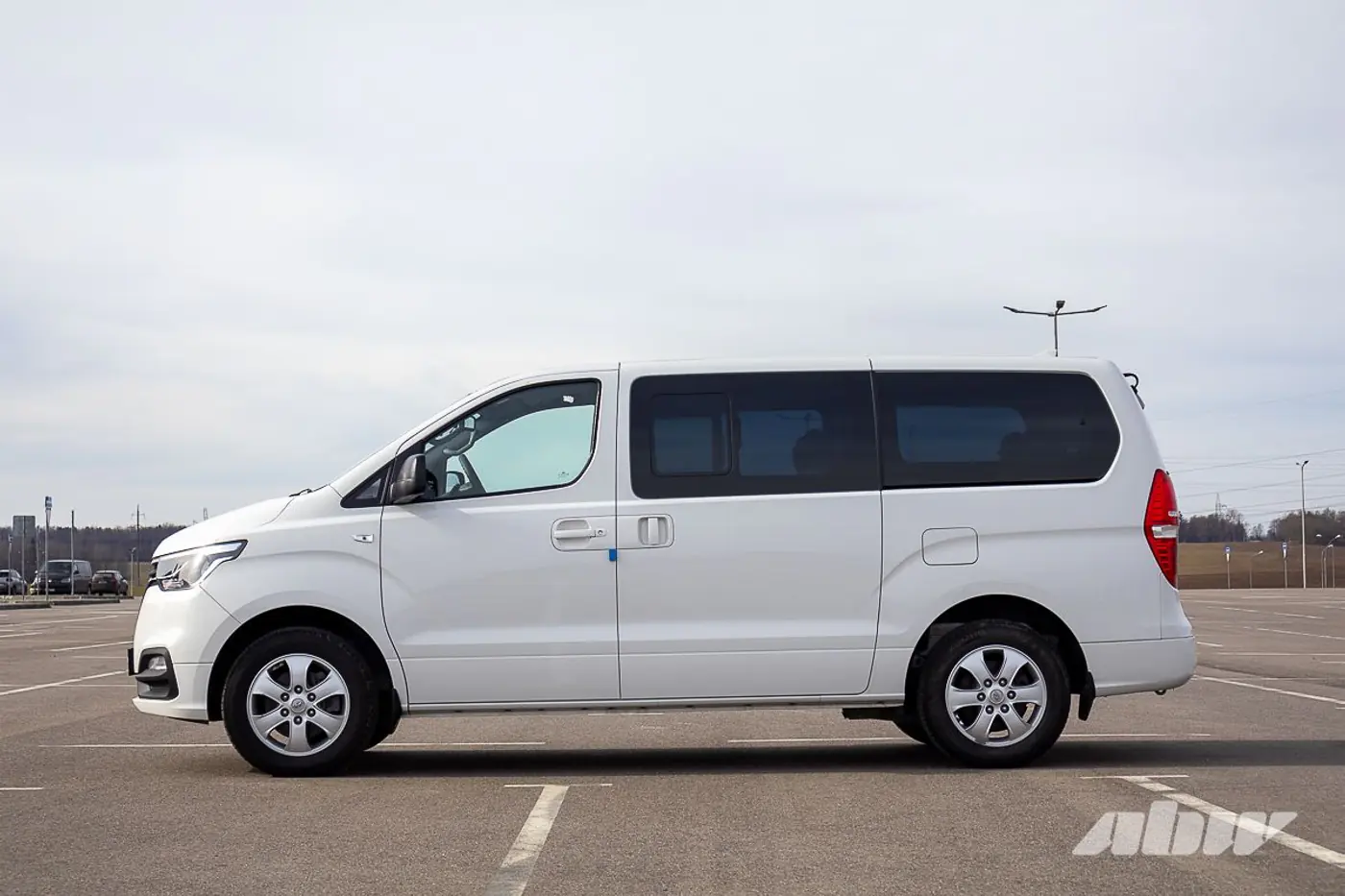 «Буханка» по-корейски: тест подержанного Hyundai Grand Starex