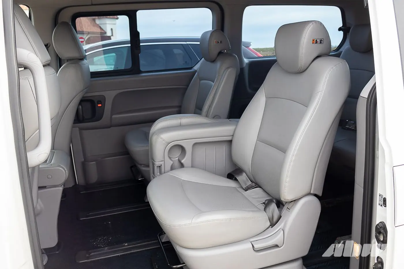«Буханка» по-корейски: тест подержанного Hyundai Grand Starex