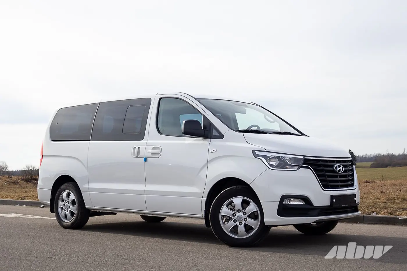«Буханка» по-корейски: тест подержанного Hyundai Grand Starex