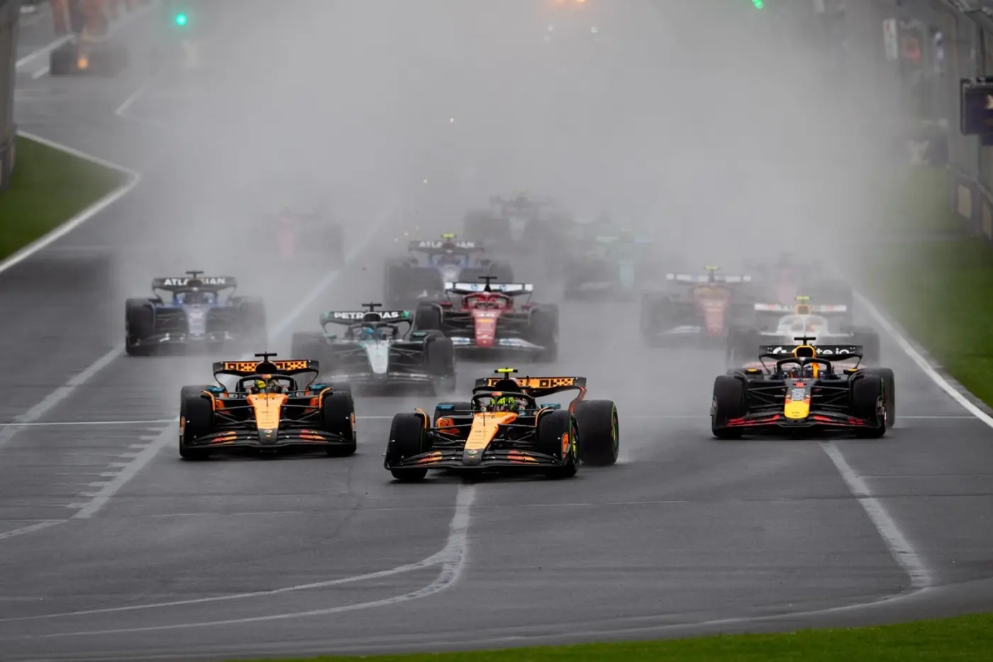 Гран-при разбитых надежд: Williams и Sauber опередили Ferrari