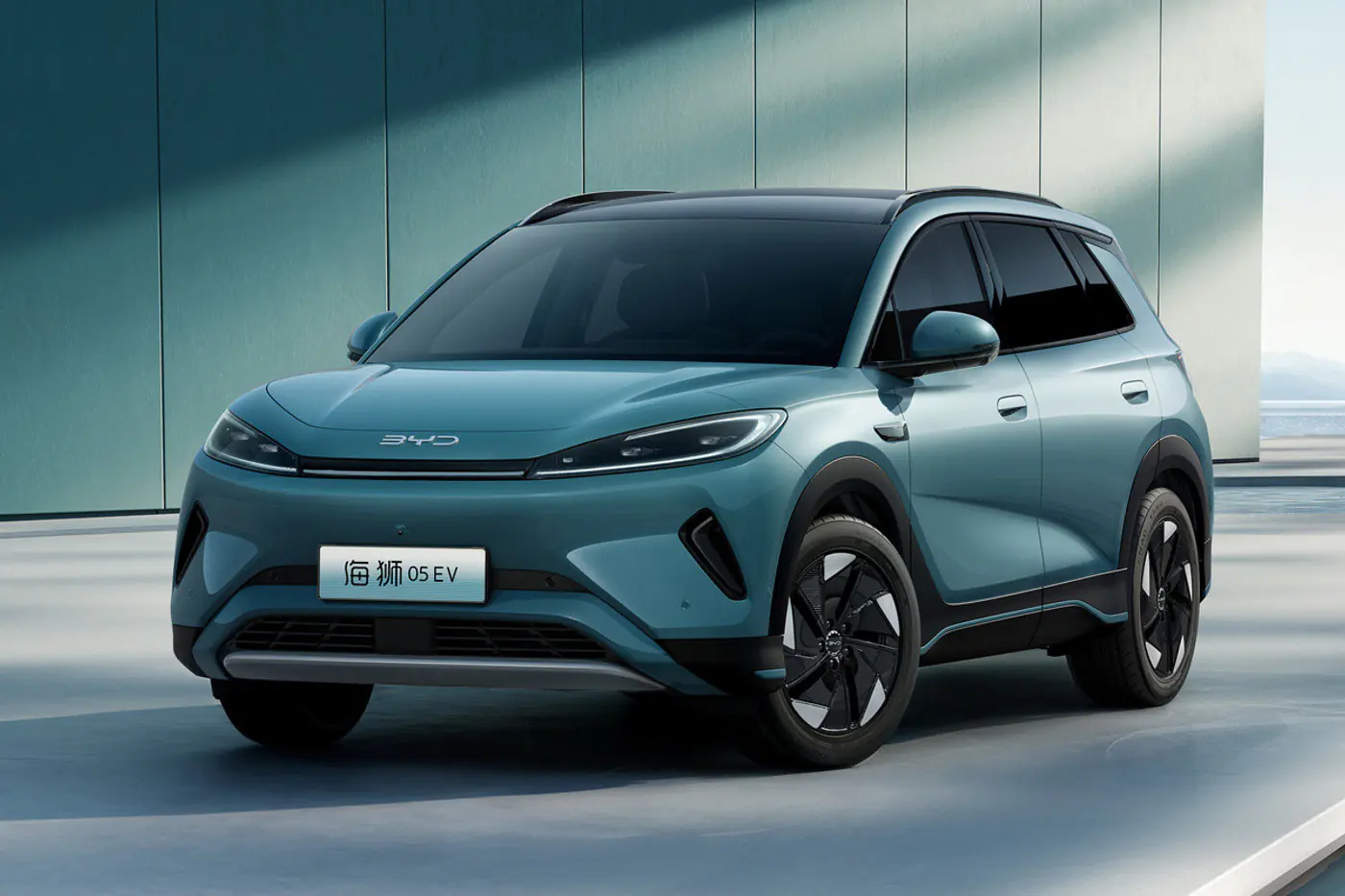 Электрический кроссовер BYD Sealion 05 EV: первые изображения