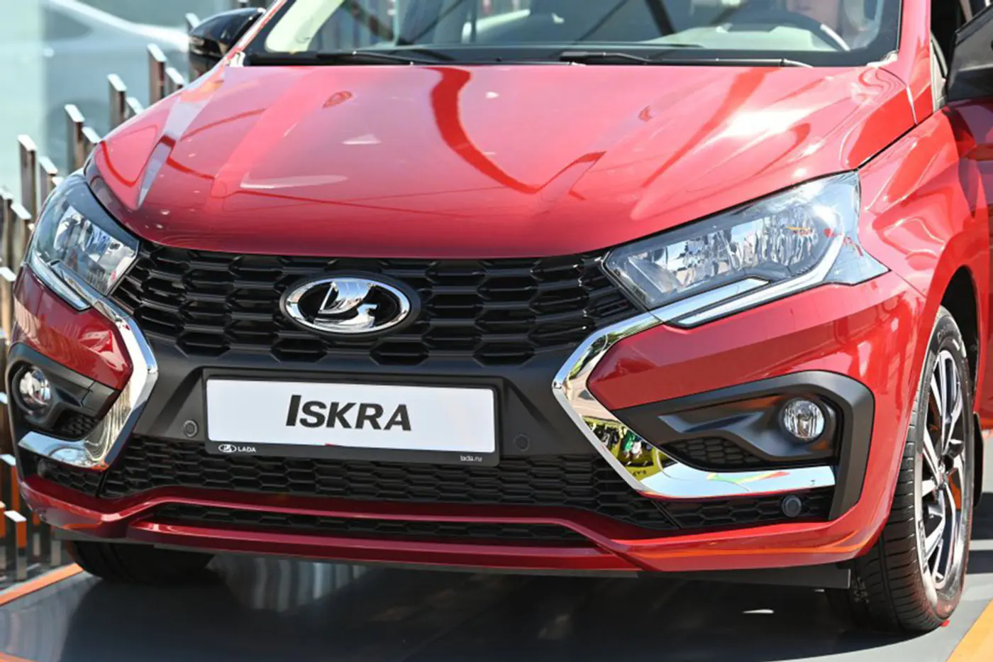 Россияне не пустили LADA Iskra в топ-3 автомобилей за $14 000