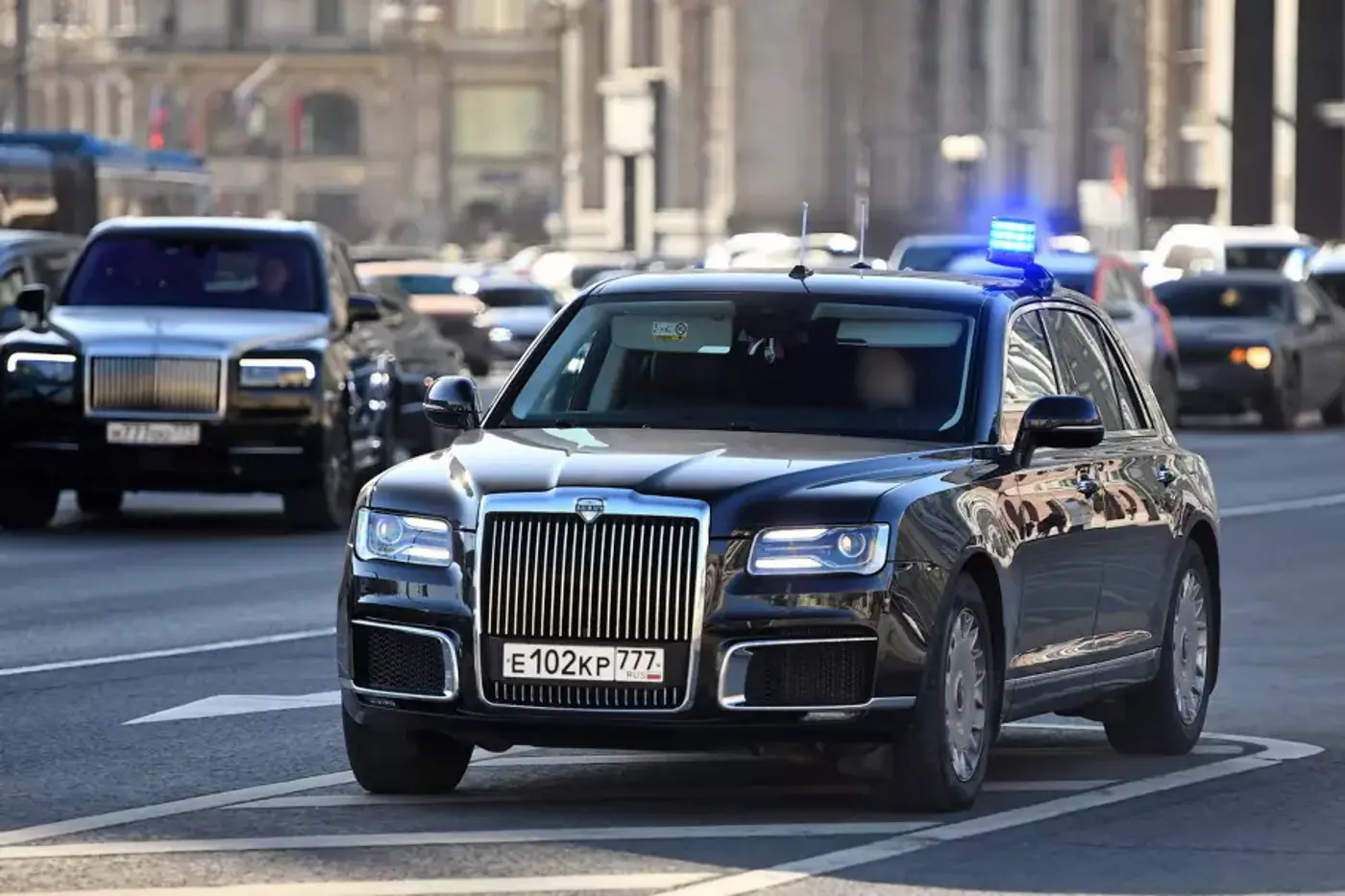 Aurus Senat сгорел в Москве