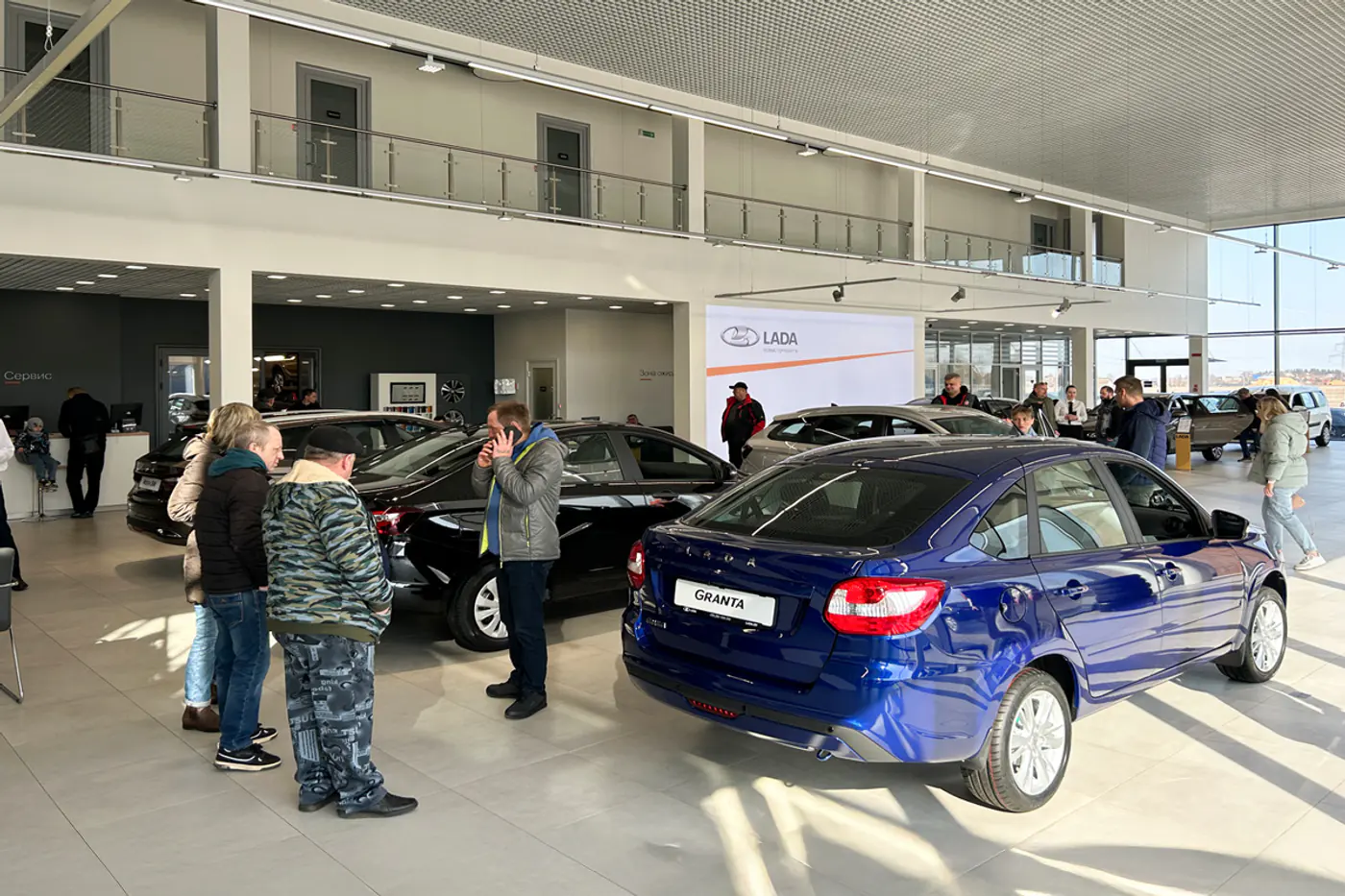 Кредитные каникулы – всем покупателям! Концептуальная сеть LADA.BY объявила о новой программе