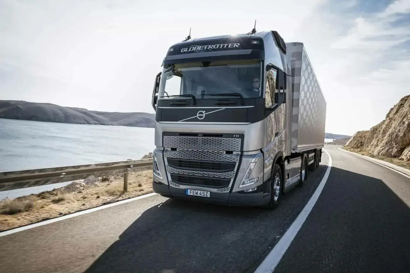Инвестиции Volvo Trucks в новый завод в Мексике выросли до $1 млрд