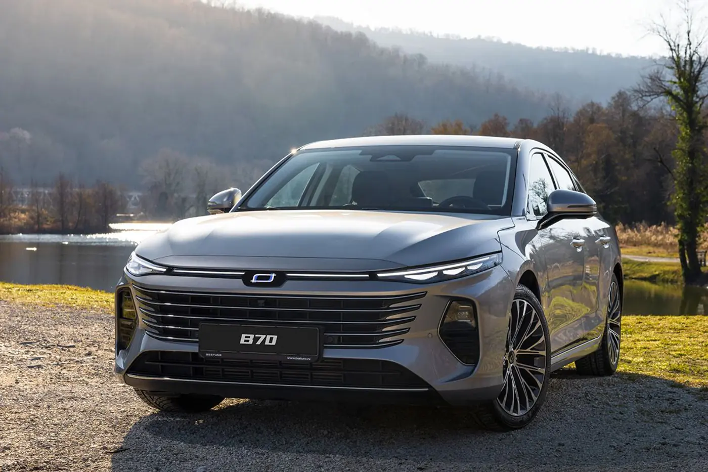 Лифтбек FAW Bestune B70 удивит даже фаната Toyota Camry: бизнес-класс по цене «бюджетника»