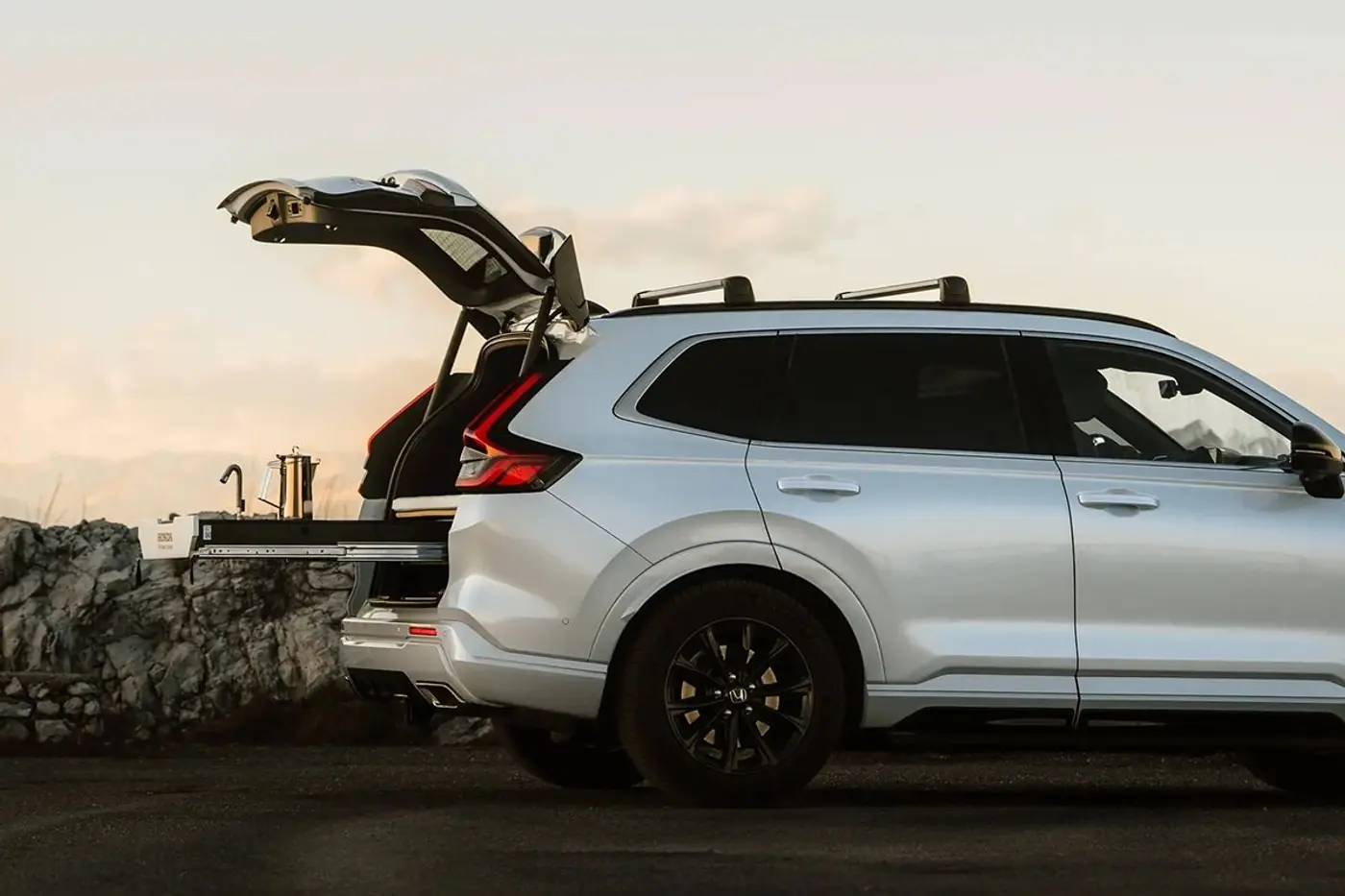 Honda превратила CR-V в мини-кемпер в честь юбилея модели