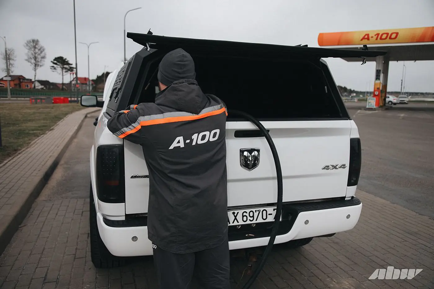 Когда газ «зарешал»: владелец добился от Dodge RAM 1500 с 5.7 HEMI расхода кроссовера