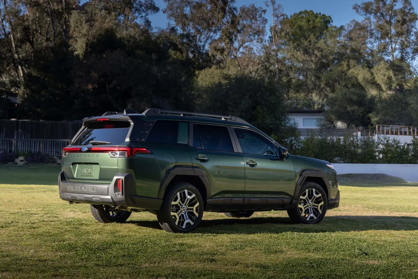 В Нью-Йорке дебютировал Subaru Outback седьмого поколения