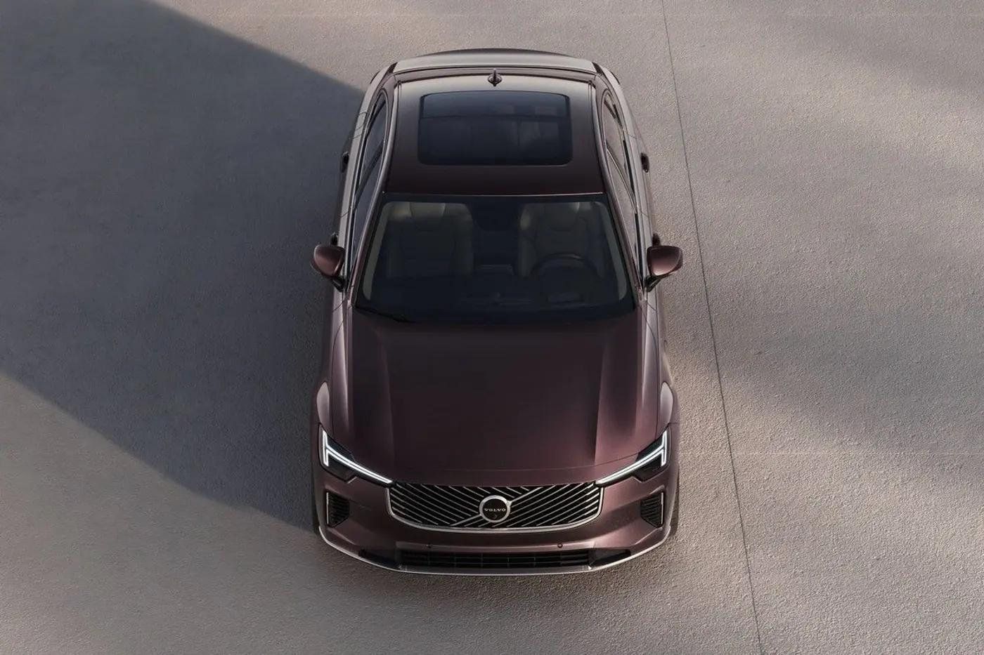 Volvo S90 остается в строю: седан обрел второе дыхание
