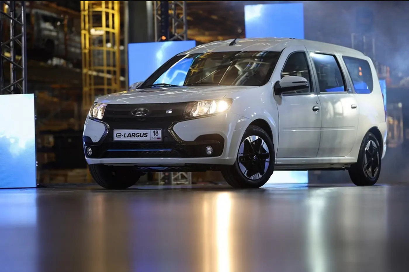 В первом квартале был продан всего один электромобиль LADA е-Largus