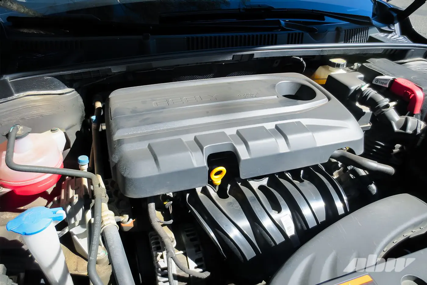 Geely_Emgrand_двигатель