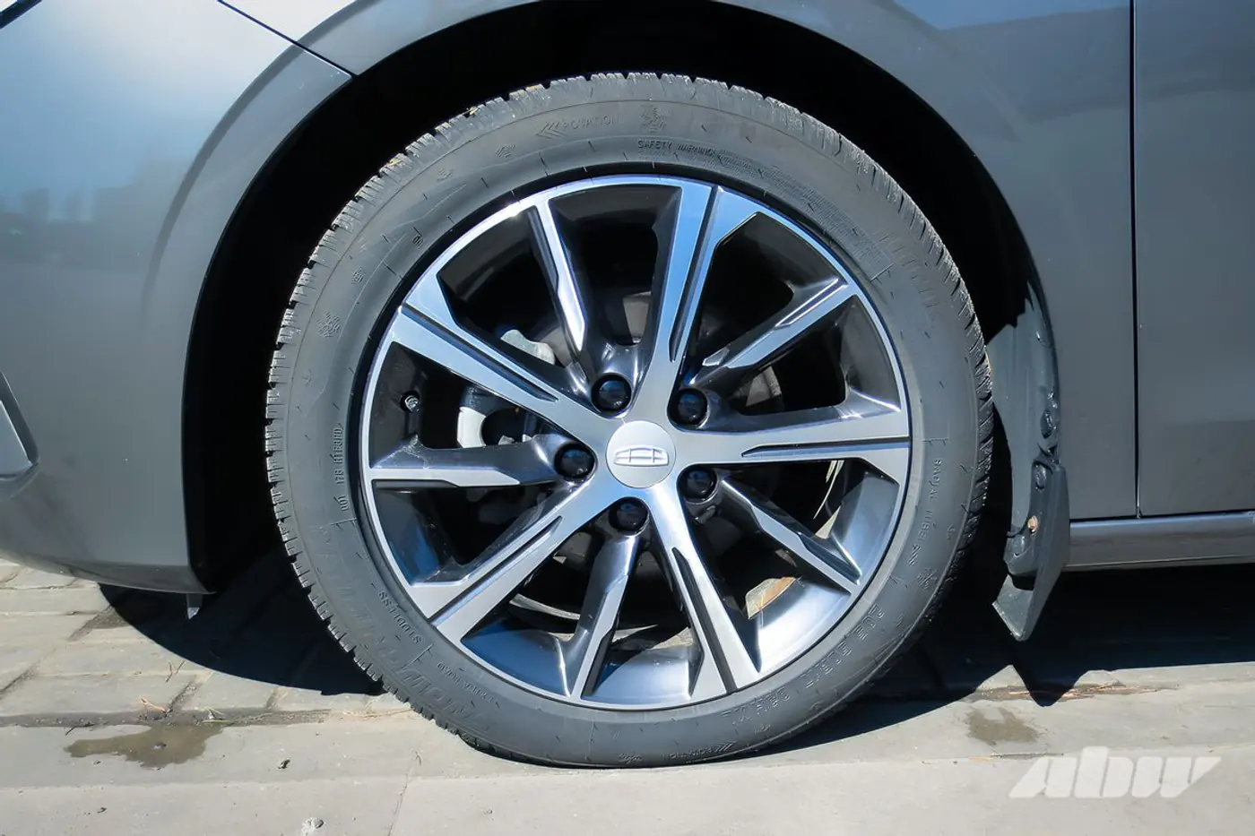 Geely_Emgrand_колесо