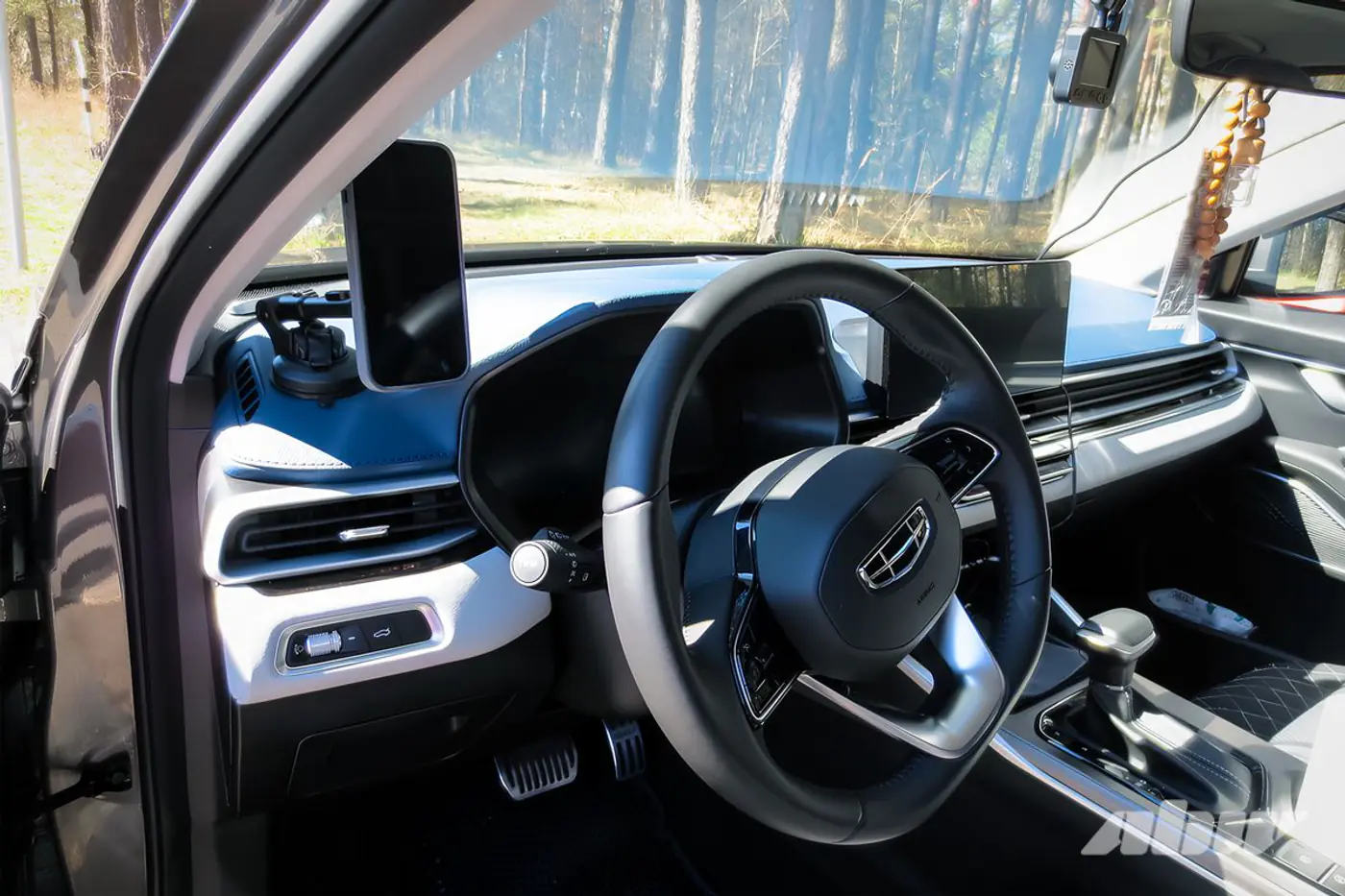 Geely_Emgrand_руль