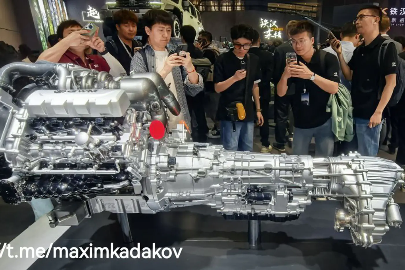 Новый супердвигатель V8 представила китайская компания GWM
