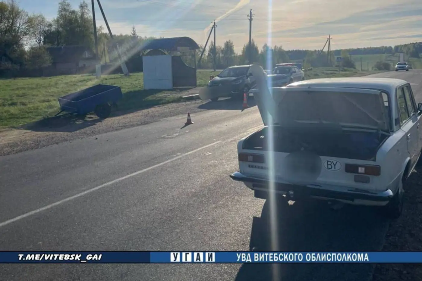Отцепившийся прицеп влетел в велосипедиста под Оршей